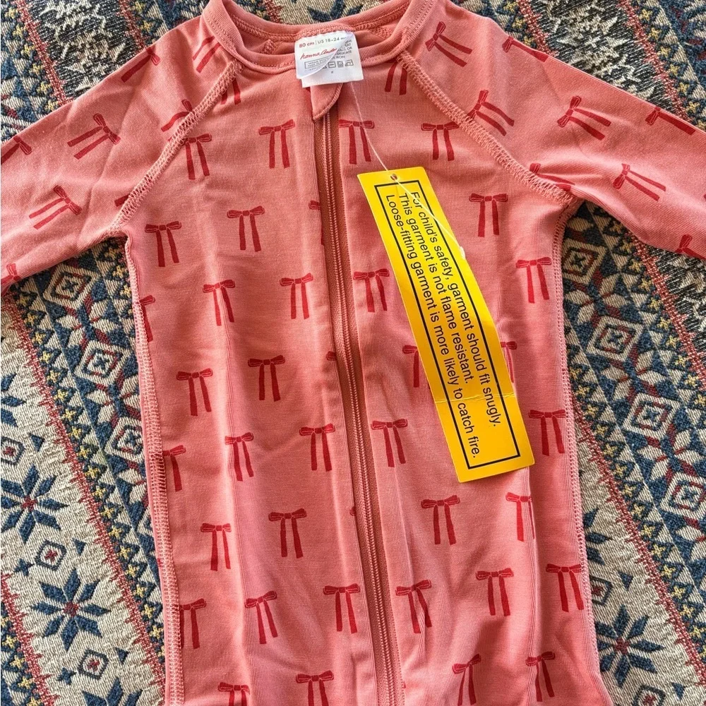 NWT Hanna Andersson Pink and Red Bow Hanna Soft Sleeper Pajamas Footies
